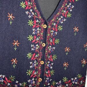 Y2K Folk Cottagecore Navy Floral Embroidered Wooden Button Front Vest Size Large